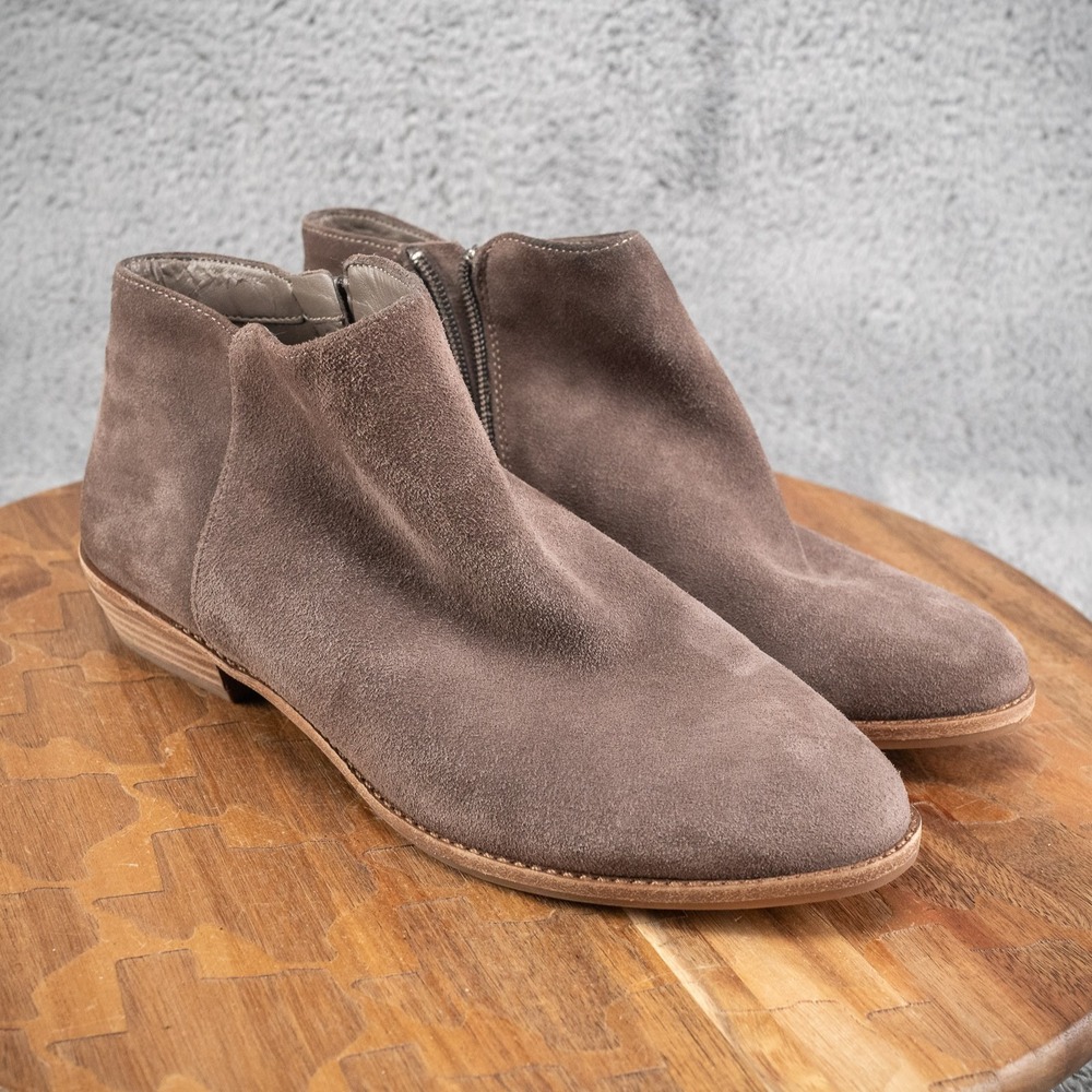 Gianni Bini Boots Womens 7.5 M Ankle Booties Brown Leather Almond Toe Zip Block